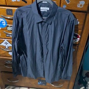 EUC Calvin Klein Shirt size XL